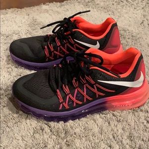 Nike Air Max Size 7